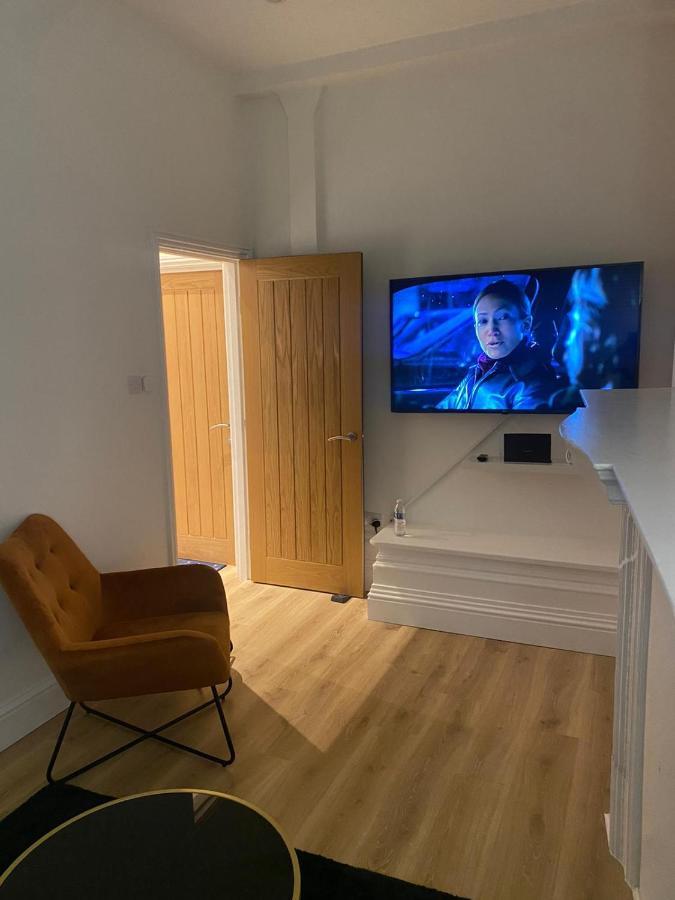 I&J Suites Londres Exterior foto